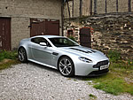 Aston Martin V12ƴͼϷ